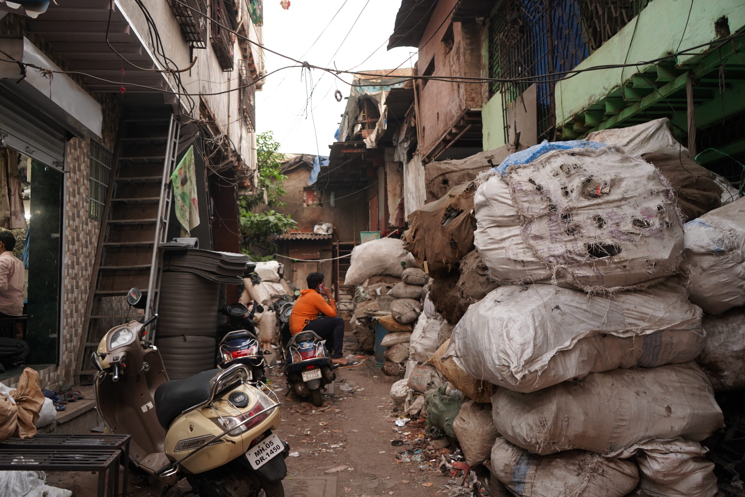 Discovering Resilience: A Walk Through Dharavi Slum Tour in Mumbai
